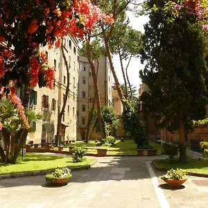 Dimora Del Papa Roma